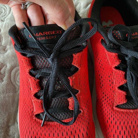 Under Armour Running shoes UA GS Charged Pursuit 2 Size 5Y - Picture 14 of 14